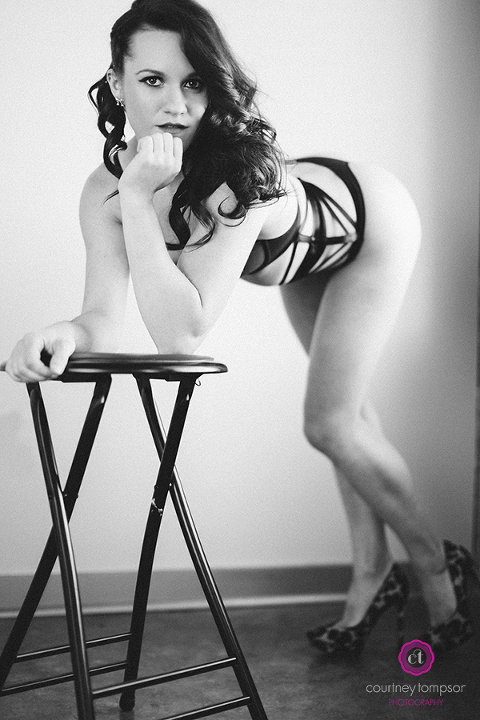 Boudoir-by-Courtney-Columbia-MO-Boudoir-and-wedding-photographer