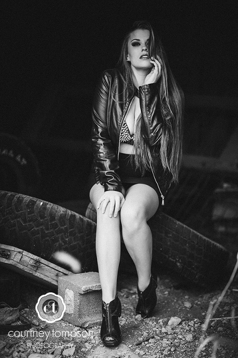 Columbia-MO-Boudoir-Photography-By-Courtney-Tompson