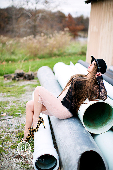 Columbia-MO-Boudoir-Photography-By-Courtney-Tompson