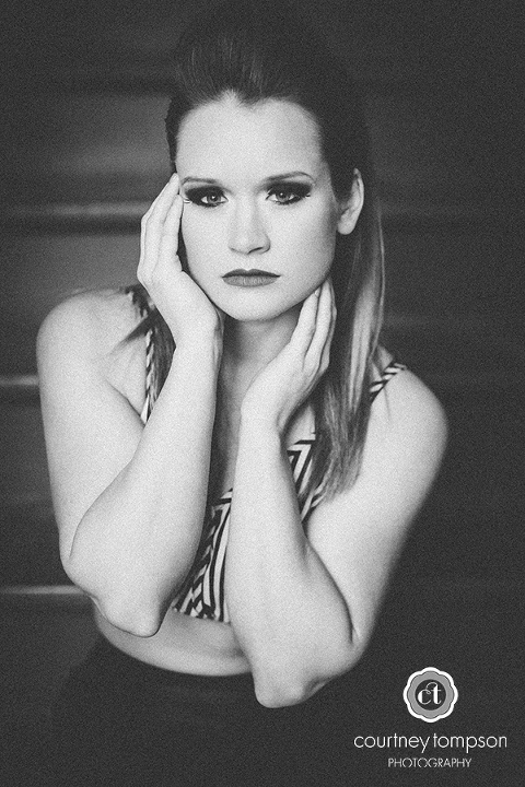EDITORIAL-BOUDOIR-SHOOT-BY-COURTNEY-TOMPSON-PHOTOGRAPHY-COLUMBIA-MO