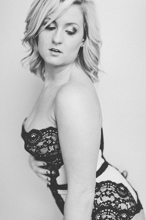 Mid-Missouri-Boudoir-Photography-by-Courtney-Tompson-Photography