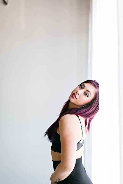 Columbia-MO-Natural-Light-Boudoir-photography-by-Boudoir-by-Courtney