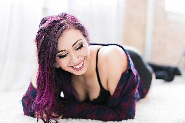 Columbia-MO-Natural-Light-Boudoir-photography-by-Boudoir-by-Courtney
