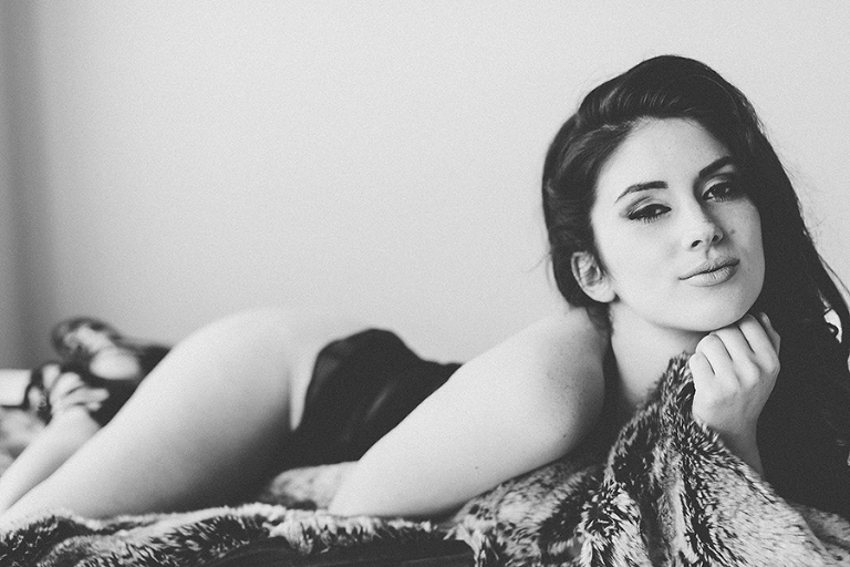 Boudoir-by-Courtney-Columbia-MO-Boudoir-Photography