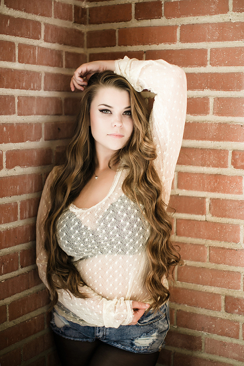 boudoir-by-courtney-natural-studio-boudoir-photography