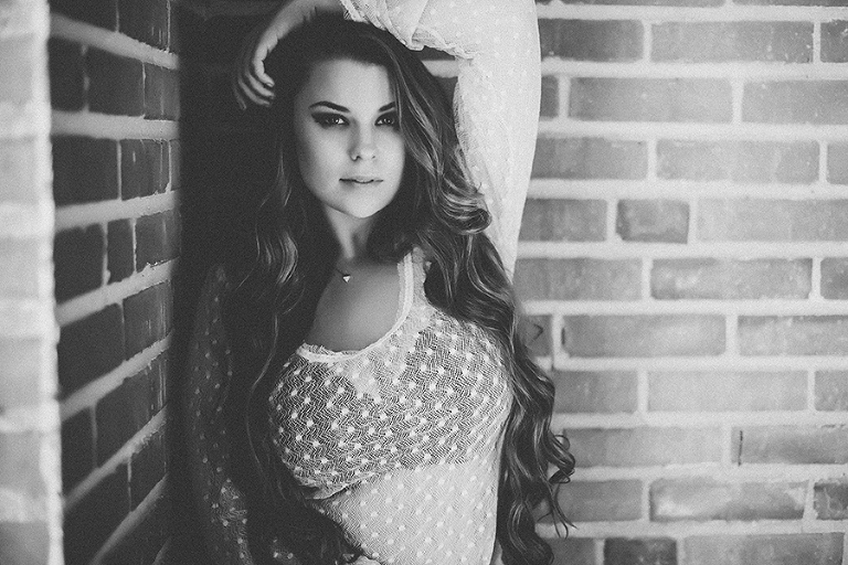 boudoir-by-courtney-natural-studio-boudoir-photography