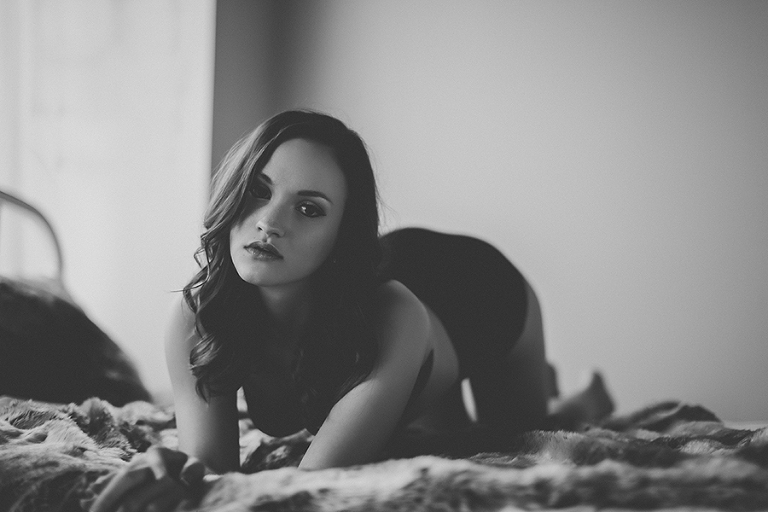 boudoir-by-courtney-midwest-boudoir-studio