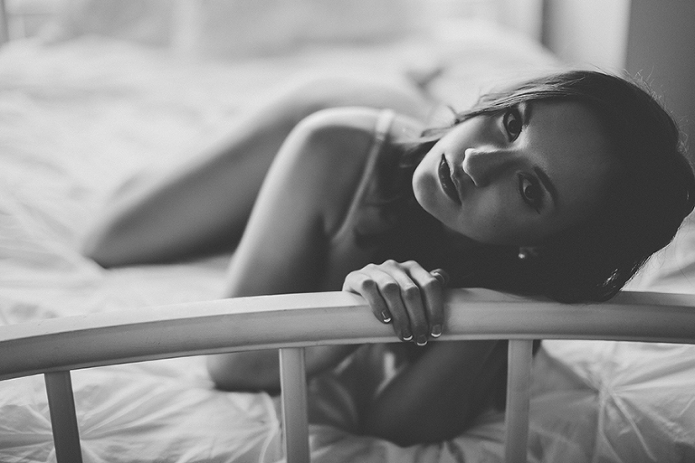 boudoir-by-courtney-midwest-boudoir-studio