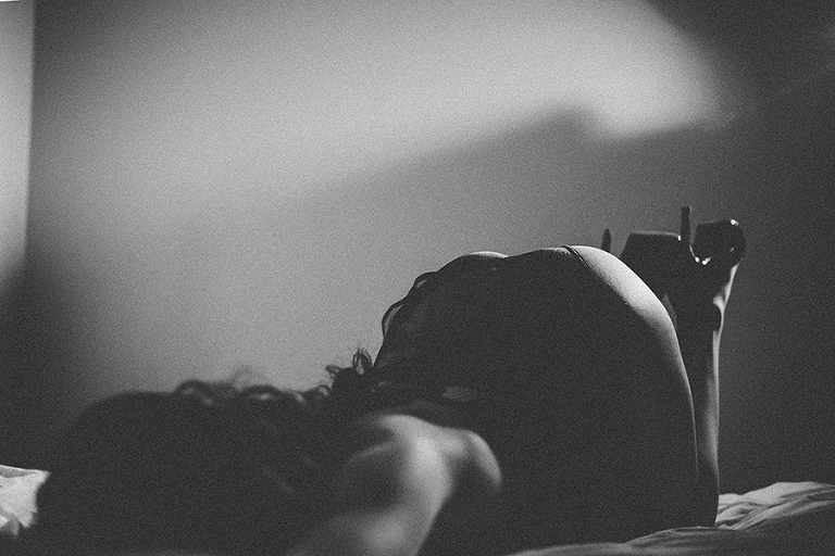 Midwest-boudoir-night-shoots-by-Boudoir-by-Courtney