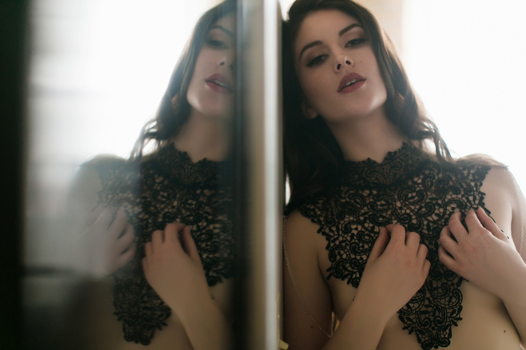 Midwest-boudoir-studio-boudoir-by-courtney