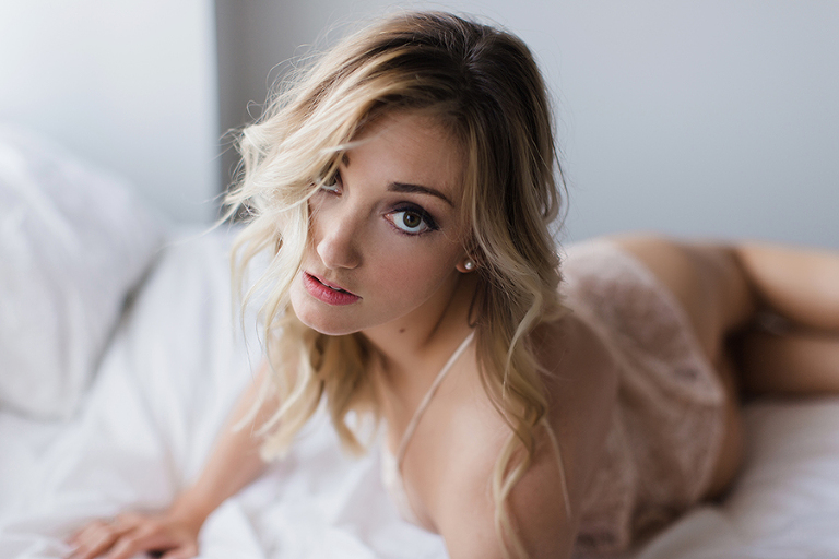 MIDWEST-BOUDOIR-PHOTOGRAPHY-BY-BOUDOIR-BY-COURTNEY