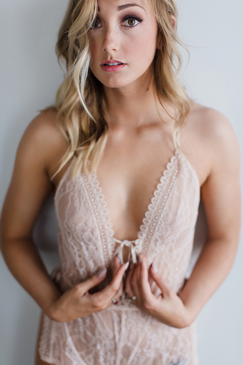 MIDWEST-BOUDOIR-PHOTOGRAPHY-BY-BOUDOIR-BY-COURTNEY