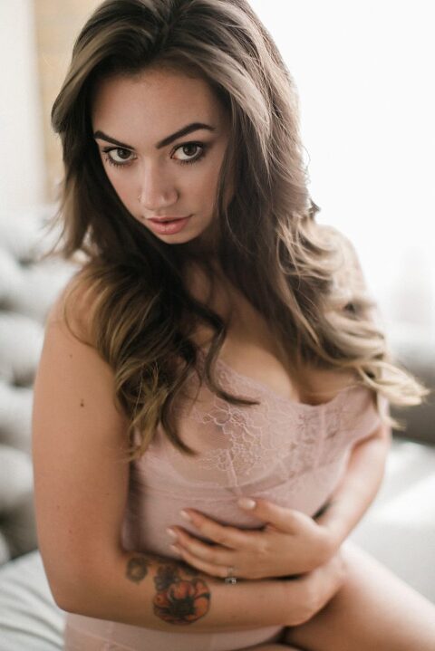 Boudoir-by-courtney's-midwest-boudoir-studio
