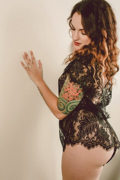 Midwest-boudoir-photography-by-boudoir-by-Courtney