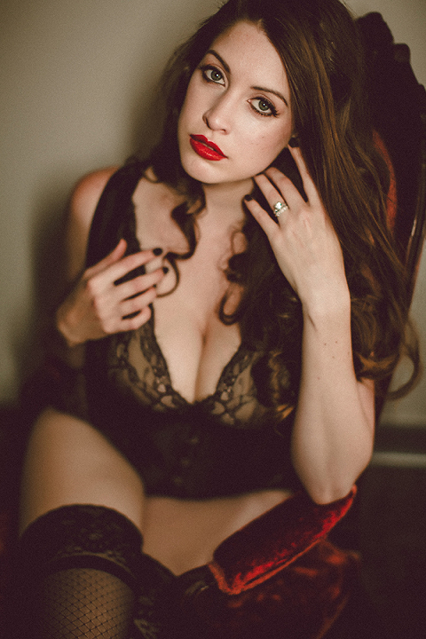 Night-shoot-boudoir-by-courtney