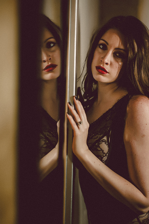 Night-shoot-boudoir-by-courtney