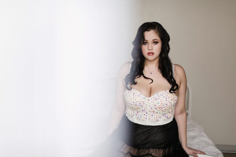 Missouri-boudoir-photography-by-courtney-tompson