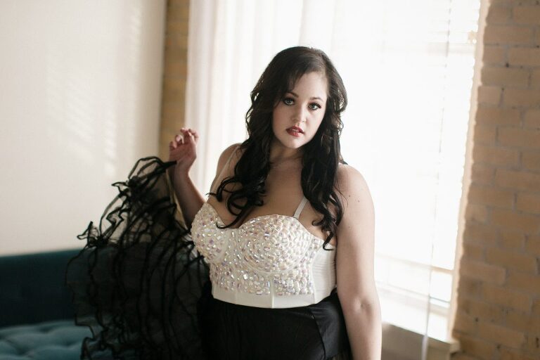 Missouri-boudoir-photography-by-courtney-tompson