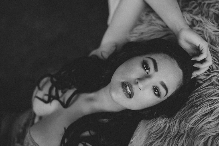 boudoir-by-courtney-columbia-missouri-boudoir-studio
