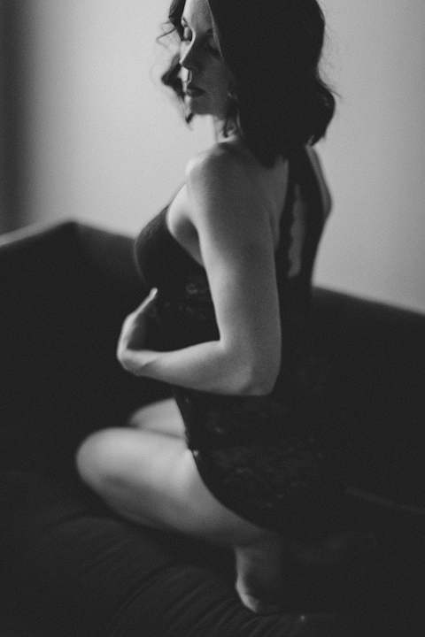 Columbia-MO-boudoir-photography-by-courtney