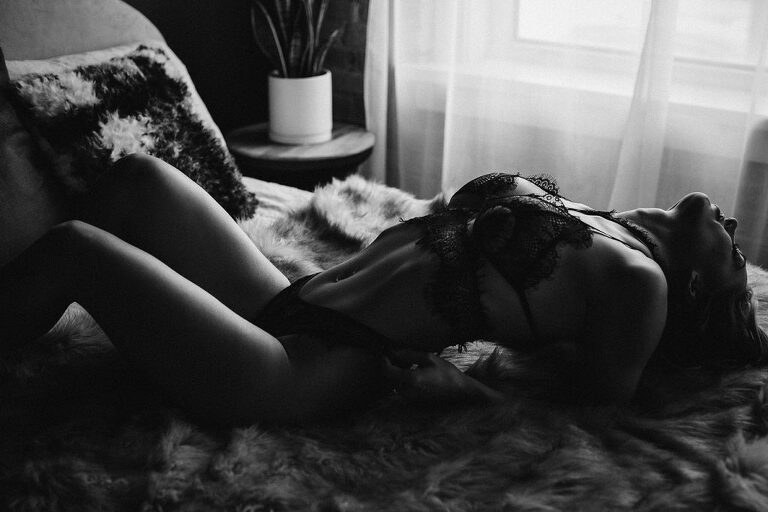 Missouri-boudoir-photographer-Boudoir-By-Courtney