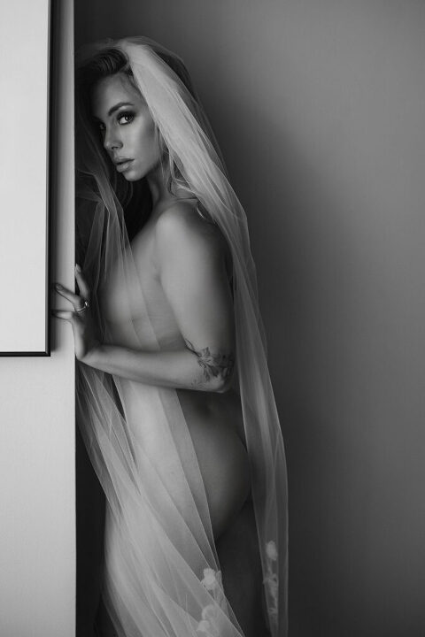 Columbia-MO-Best-Boudoir-Photos-by-Boudoir-by-Courtney-Bridal-Photoshoot